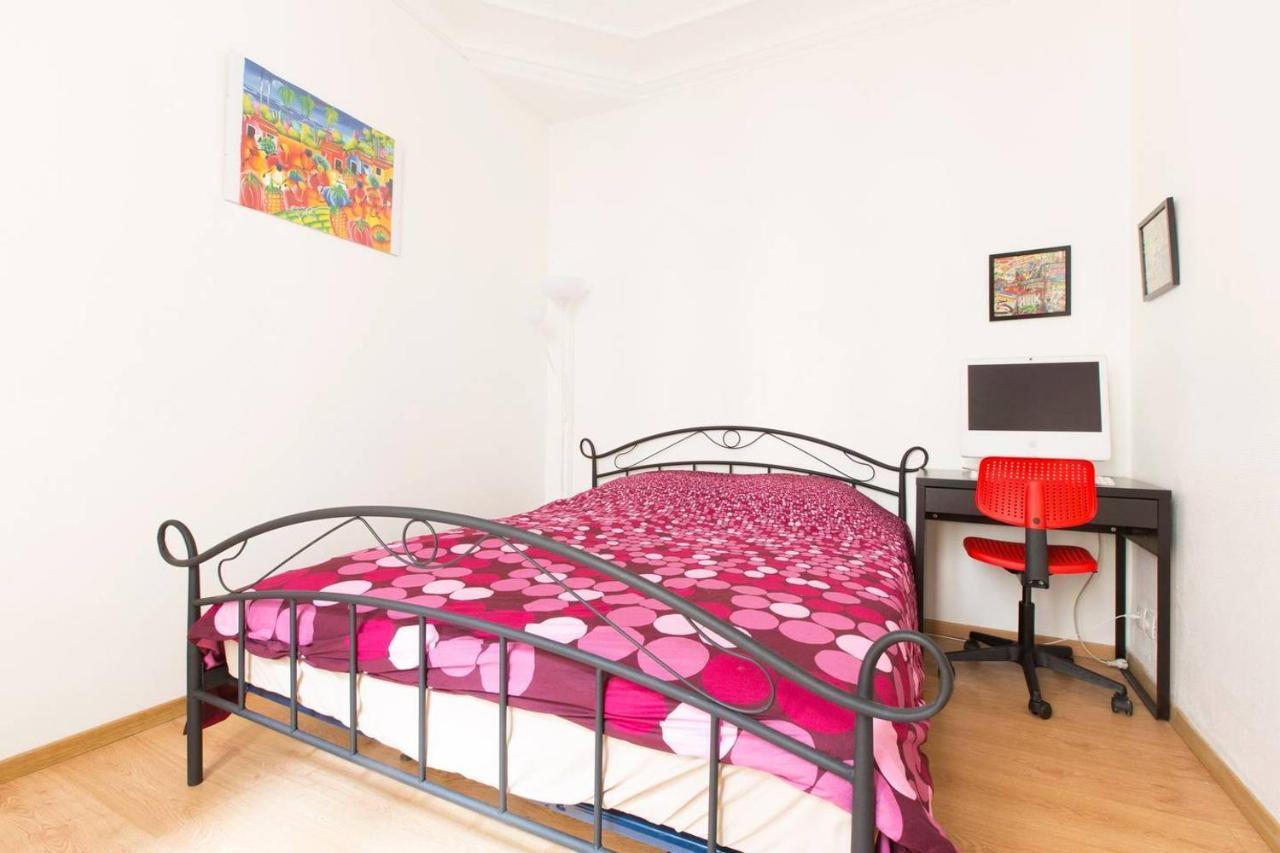 Coup De Coeur A Montmartre Bed & Breakfast Париж Екстериор снимка
