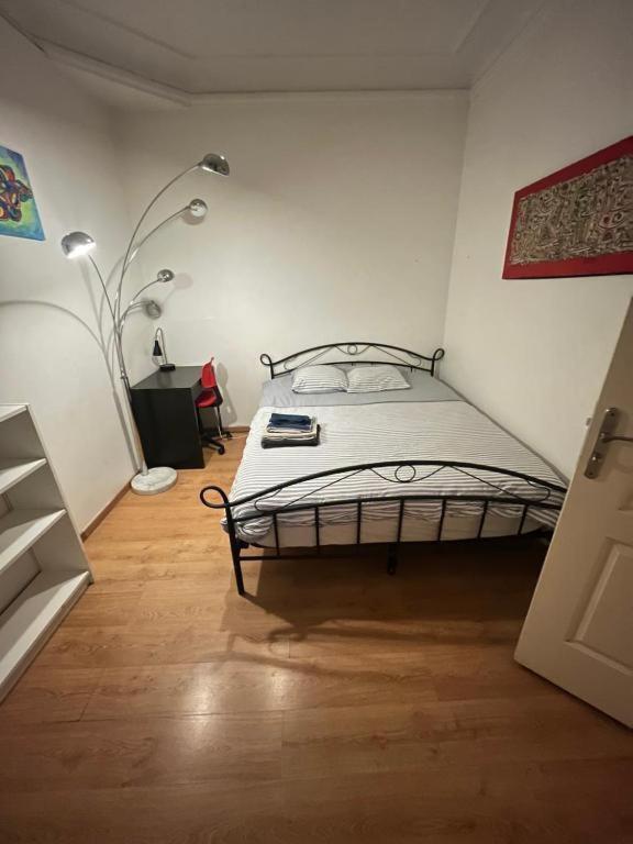 Coup De Coeur A Montmartre Bed & Breakfast Париж Екстериор снимка